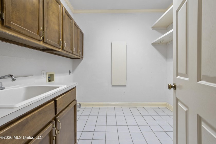 Welcome to Edgewater Estates, one of Biloxi's most sought-after - photo 28
