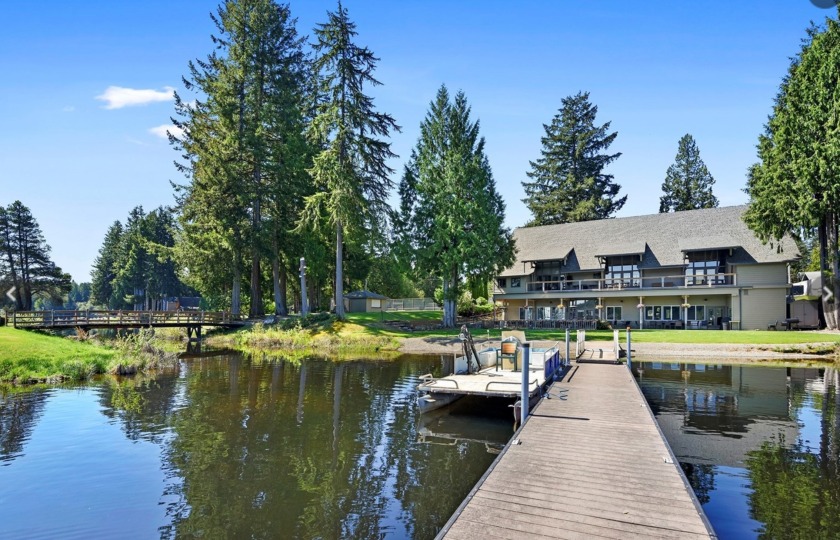 Updated Golf Course Home - photo 41