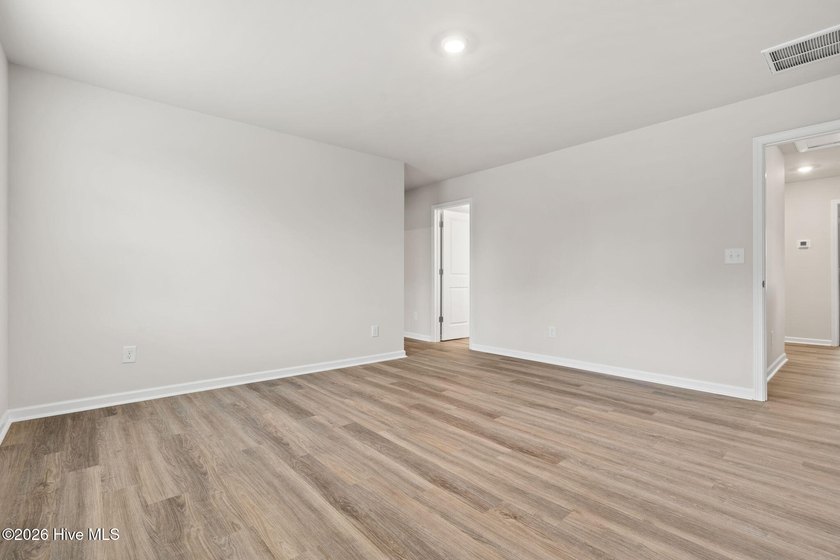 Welcome to The Garrett plan, an exquisitely crafted and - photo 15