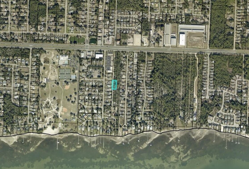 505 Ac interior lot zoned R1 with Frontage 220. According to - photo 12