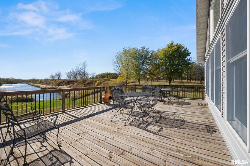 Once in a lifetime opportunity to own a slice of heaven on earth - photo 39