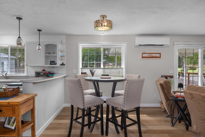 Updated Golf Course Home - photo 32