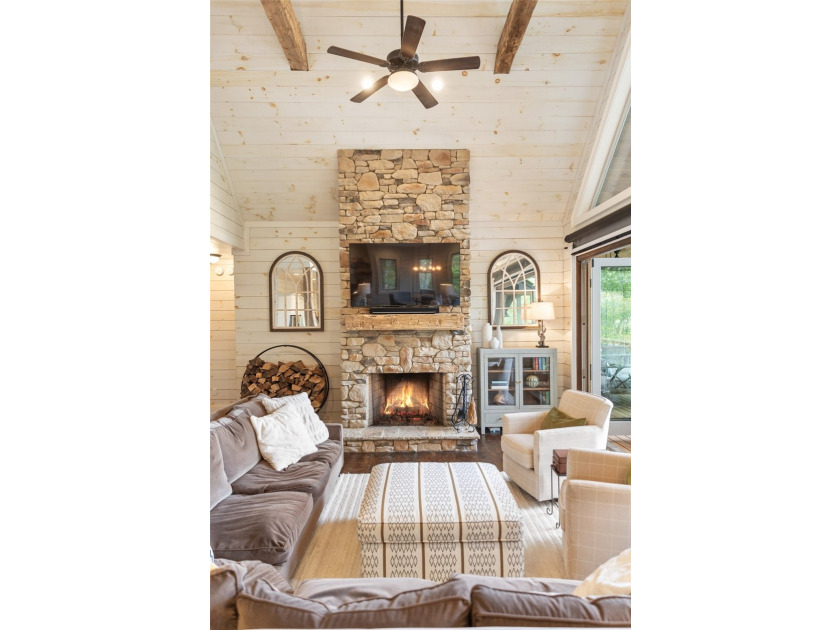 Experience an upscale outdoor lifestyle in the Chinquapin gated - photo 16