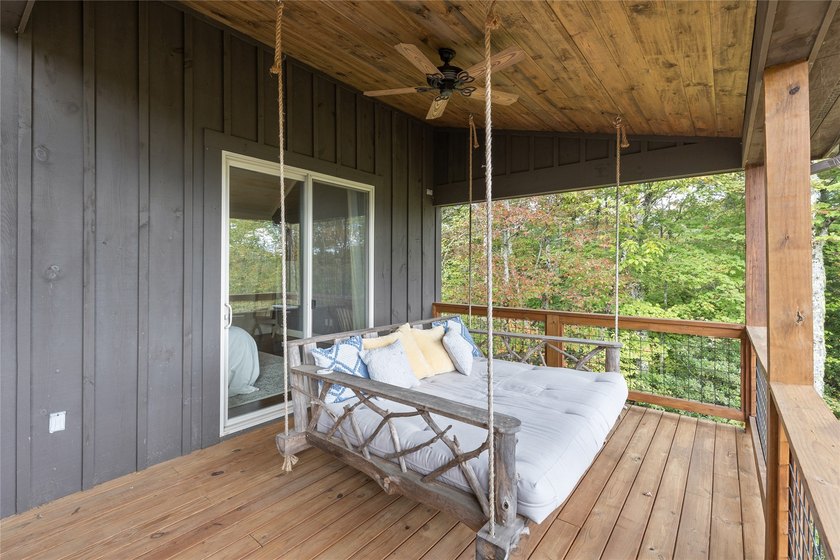 Experience an upscale outdoor lifestyle in the Chinquapin gated - photo 27