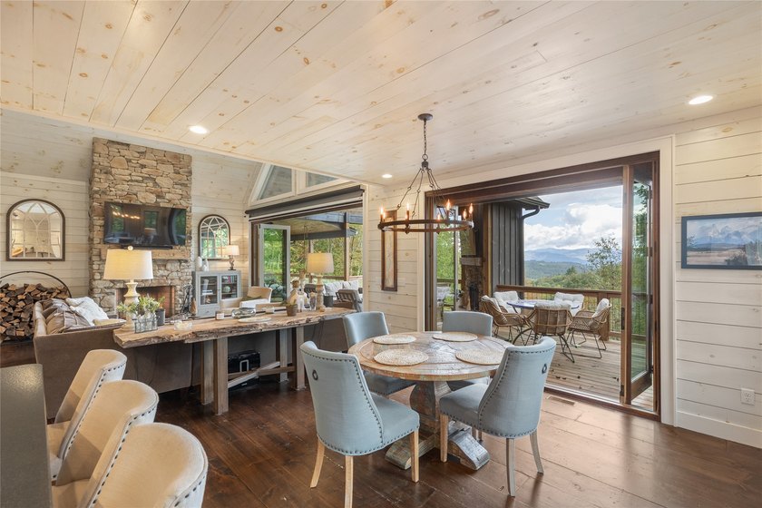 Experience an upscale outdoor lifestyle in the Chinquapin gated - photo 34