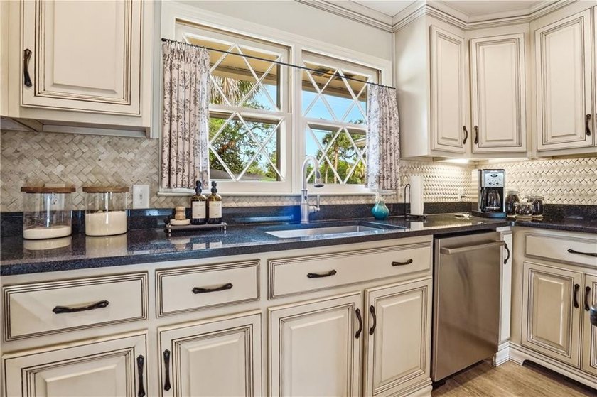 Experience the ultimate coastal lifestyle in this stunning - photo 16