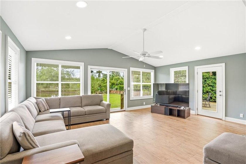 Experience the ultimate coastal lifestyle in this stunning - photo 20