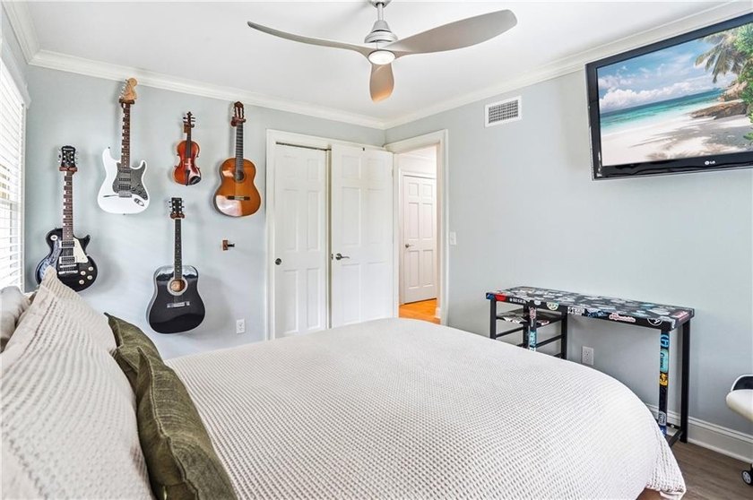 Experience the ultimate coastal lifestyle in this stunning - photo 30