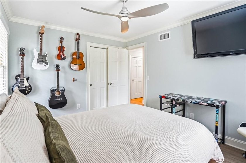 Experience the ultimate coastal lifestyle in this stunning - photo 31