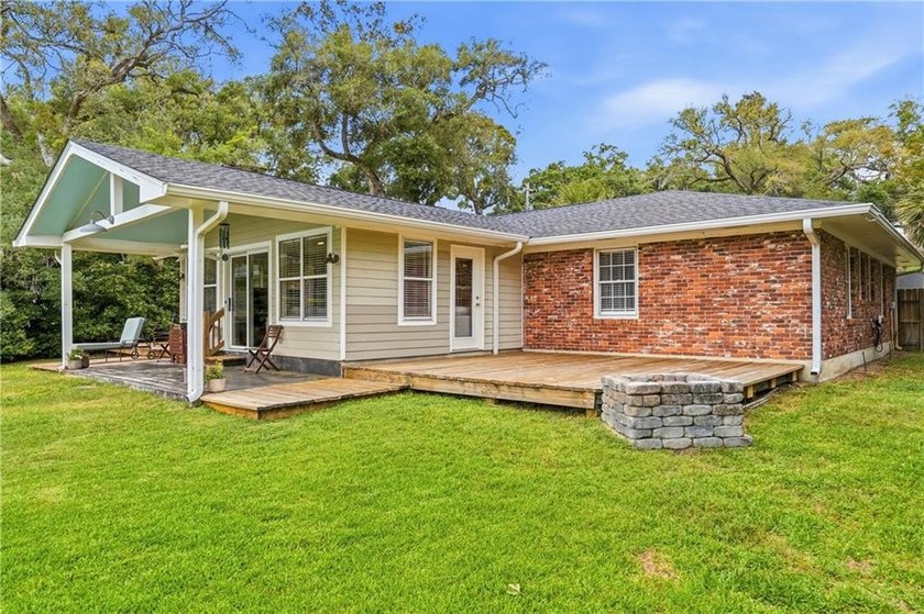Experience the ultimate coastal lifestyle in this stunning - photo 40