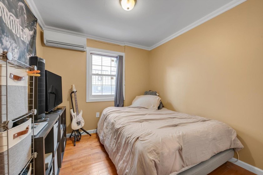 Introducing 90 Milford Street-a beautifully maintained and - photo 17