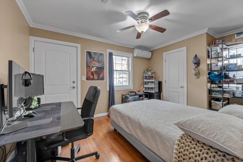 Introducing 90 Milford Street-a beautifully maintained and - photo 18