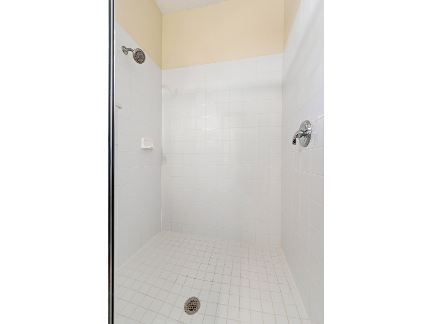 LOCATION, PRICED TO SELL, AND LOADED WITH LIFESTYLE! Nestled - photo 18