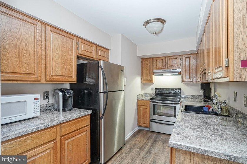 Welcome to 4036 Main Street in Voorhees! This beautifully - photo 6