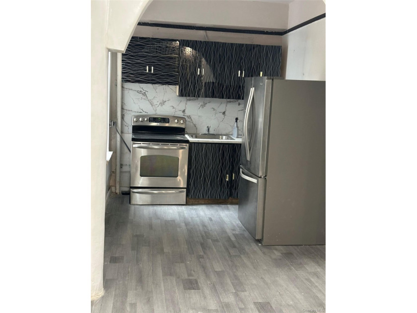 VALUE-ADD SIX-UNIT RENT-STABILIZED MULTIFAMILY INVESTMENT - photo 3