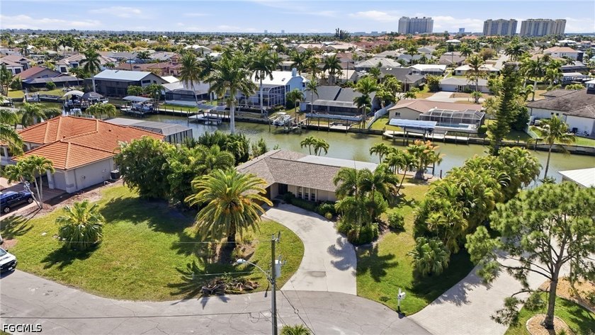 PRICE IMPROIVEMENT!! INCREDIBLE LOCATION TO BUILD YOUR DREAM - photo 6