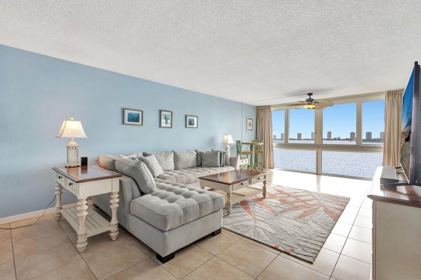 Enjoy stunning intracoastal views from this 5th-floor 2 Bedroom - photo 9