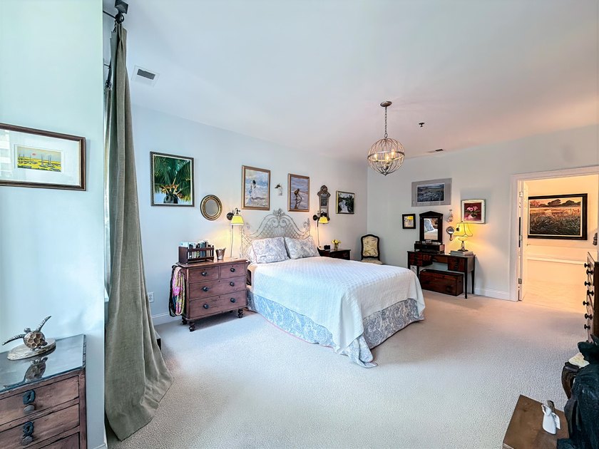 Beautifully positioned one-story townhome in Middleborough at - photo 10