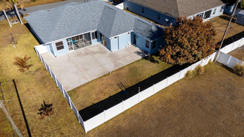 Step into this meticulously maintained 2006 CBS built home - photo 36