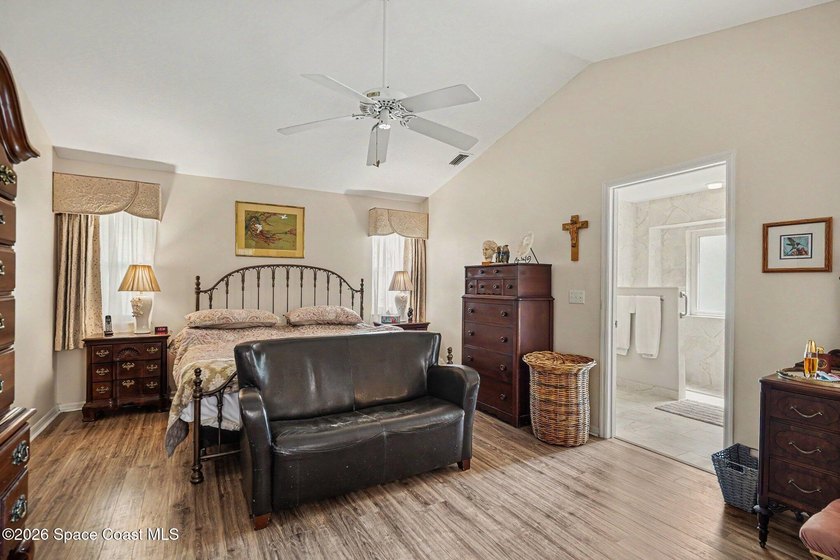 Resort-style country club living awaits in this beautifully - photo 14