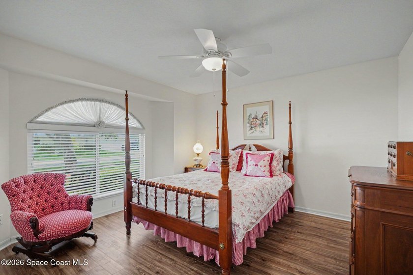 Resort-style country club living awaits in this beautifully - photo 19