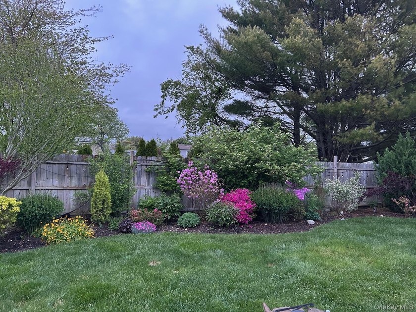 Welcome Home To This Stunningly Renovated Bellport Colonial - photo 28
