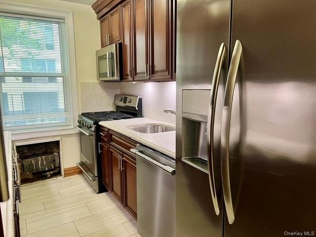 Spacious and well-proportioned 2BR/1BA co-op in the desirable - photo 7