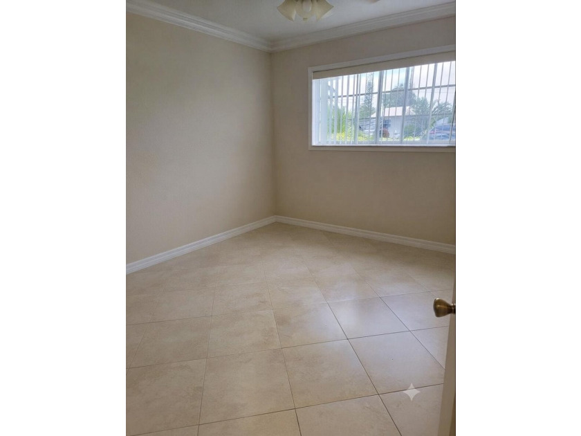 Discover the perfect blend of comfort, space, and convenience in - photo 15