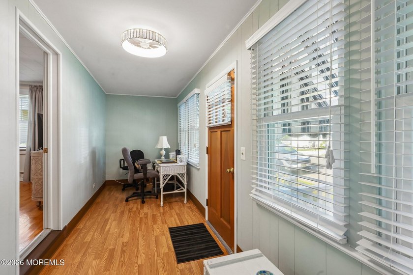 Charming 2BR, 1BA home in desirable Point Pleasant Boro, perfect - photo 4