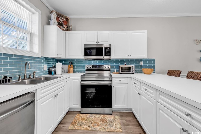 This highly desirable coastal area community, Magnolia Place - photo 6