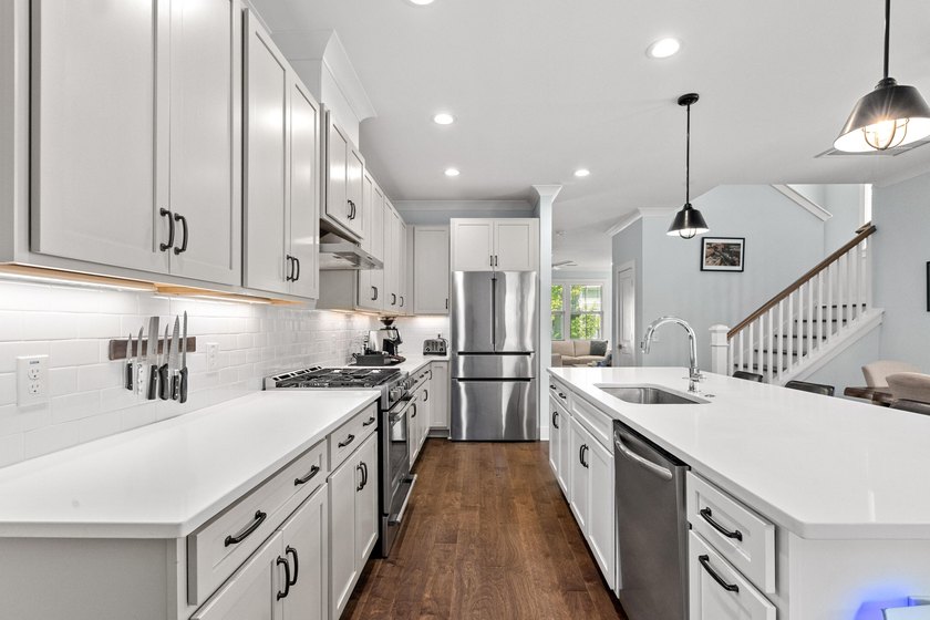 Welcome home to 5126 Celtic Drive, a well-maintained 3 bedroom - photo 8