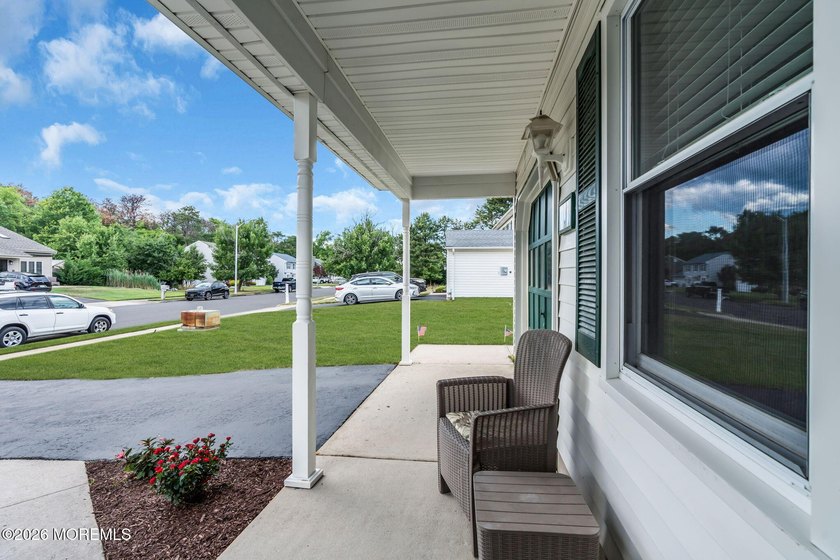 Welcome to this charming 3-bedroom, 1.5-bath colonial in the - photo 7