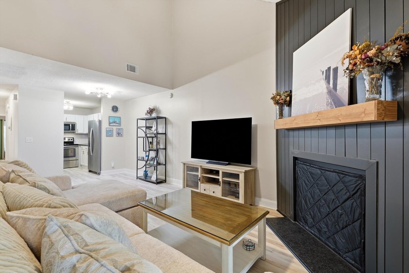 Why settle for someone else's outdated finishes when you can - photo 8