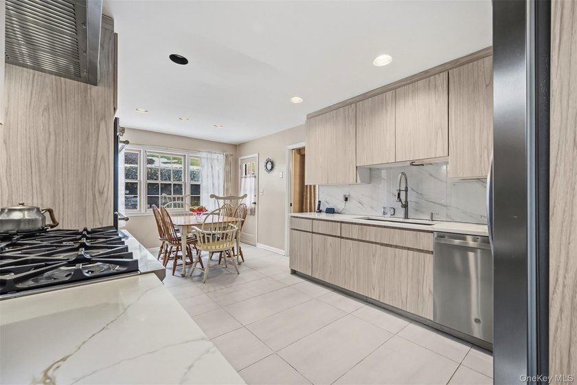 Spacious 3-bedroom, 2.5-bath ranch located in the Village of - photo 13