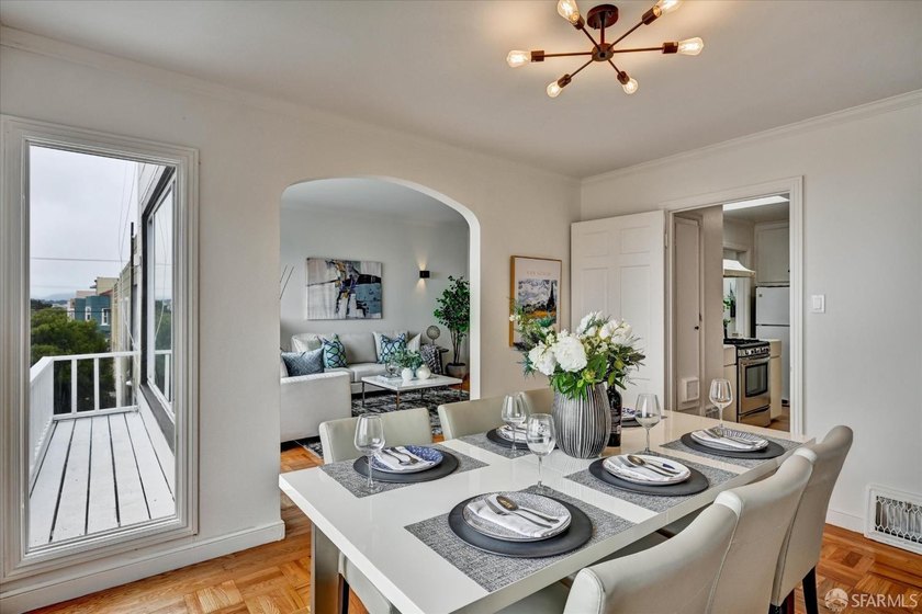 Central Sunset reversed floor plan home ideally situated on one - photo 20