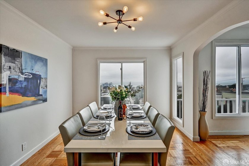 Central Sunset reversed floor plan home ideally situated on one - photo 21