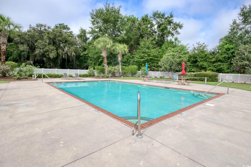 Create your coastal retreat in the charming waterfront community - photo 5