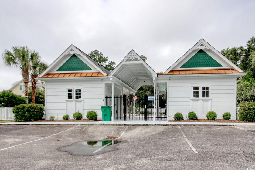 Create your coastal retreat in the charming waterfront community - photo 8