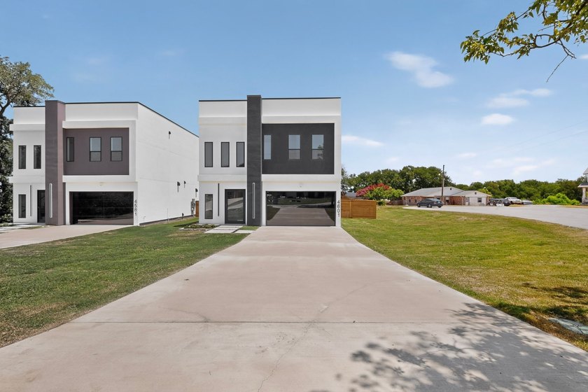 Experience modern waterfront luxury in this stunning - photo 2