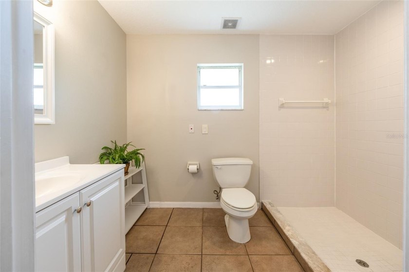 Opportunity meets affordability in this 3-bedroom, 2-bath - photo 8