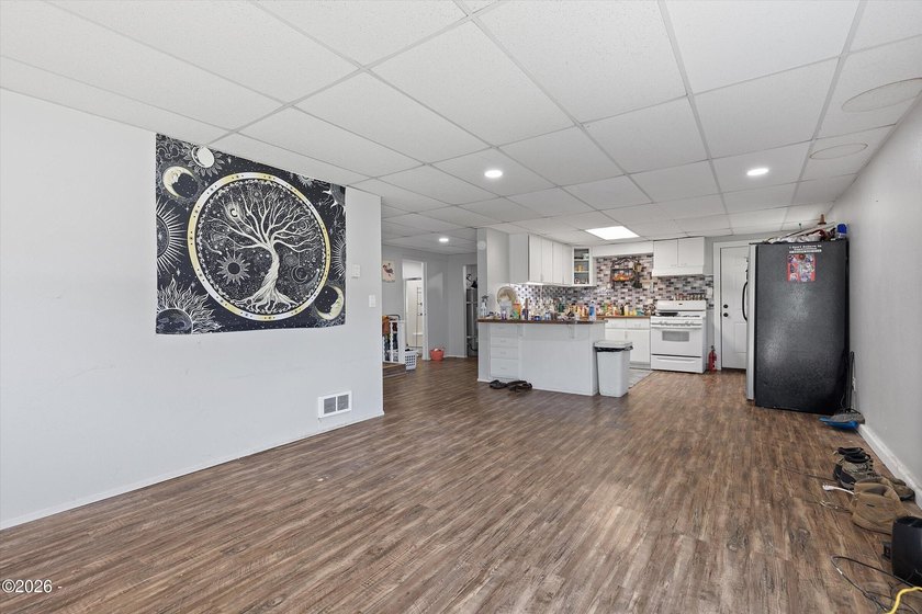 Great OCEAN VIEW Home in Road's End! Nearby beach access for - photo 26