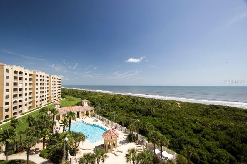 This 3 bed 2-1/2 bath condo in Surf Club III is in excellent - photo 3