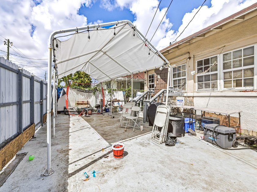 Great opportunity in the heart of Miami! This 3-bedroom, 1-bath - photo 13