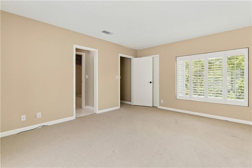 Great Location in the heart of the Saint Simons Village. This - photo 22