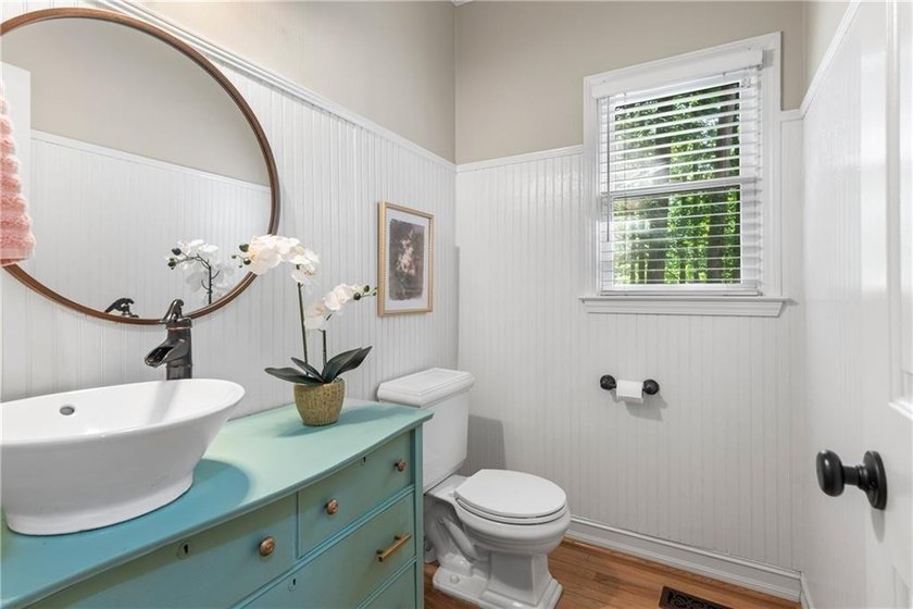 Water views in Downtown Alpharetta! Nestled in desirable - photo 23