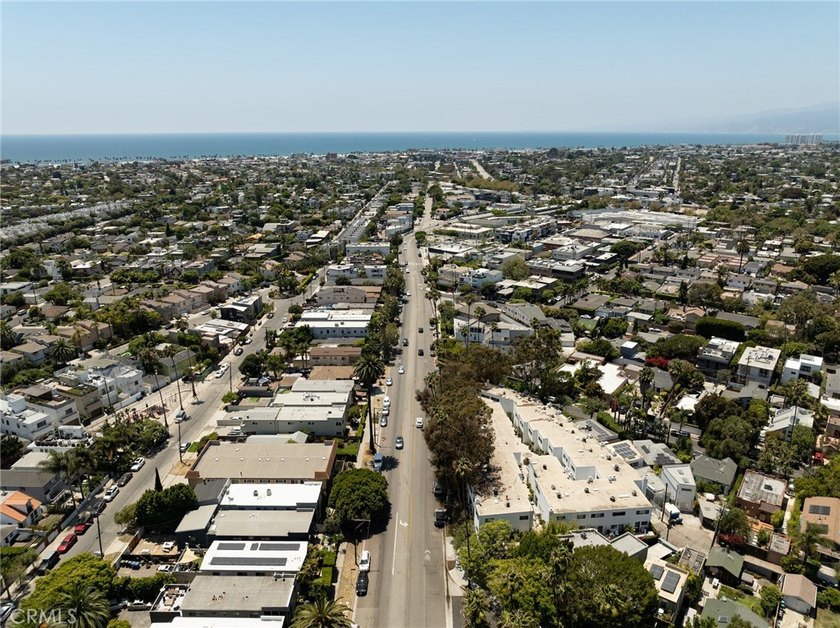 Elegant Townhome on the ICONIC Abbot Kinney Blvd - Venice Beach - photo 26