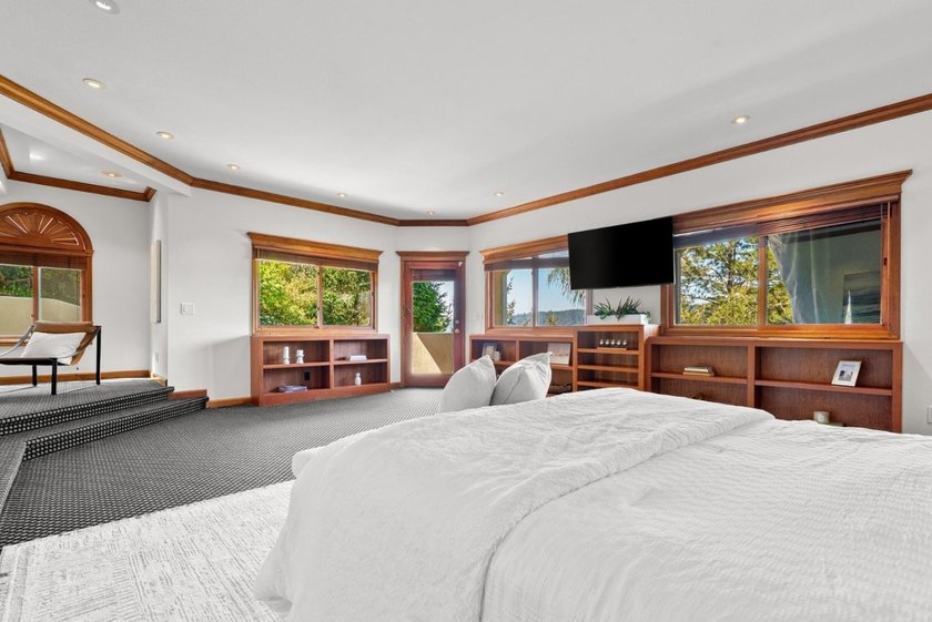 Don't miss this exceptional opportunity in the coveted - photo 28