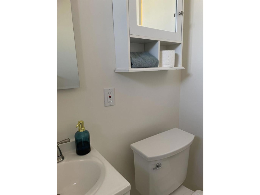 7126-7128 HYATT St - photo 14