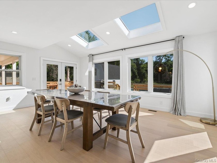 Just completed, this beautifully renovated transitional home is - photo 8