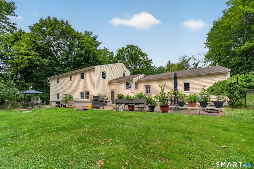 Welcome to 215 West Pond Rd. This beautifully maintained 4 - photo 33